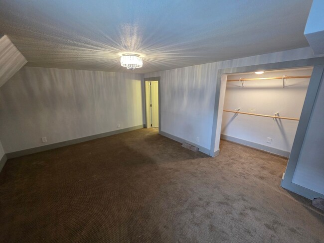 Building Photo - Beautiful Home in Spokane