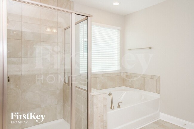 Building Photo - 130 Habersham Ct