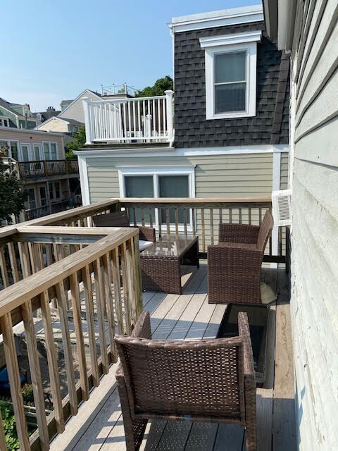 Building Photo - 43 Belmont St