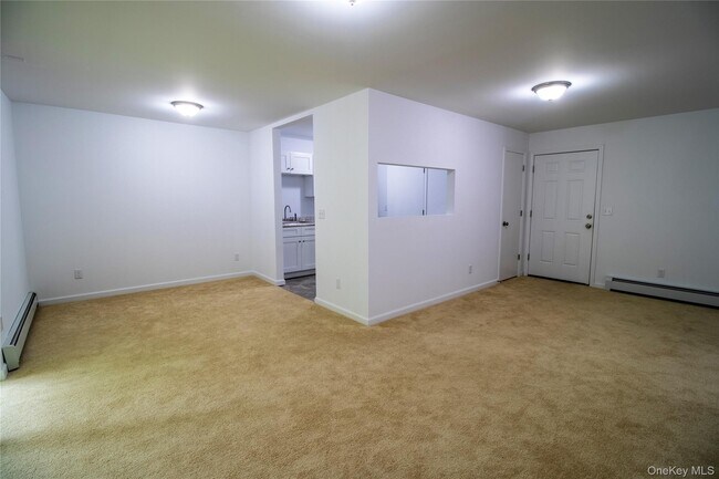 Building Photo - 358 Concord Ln