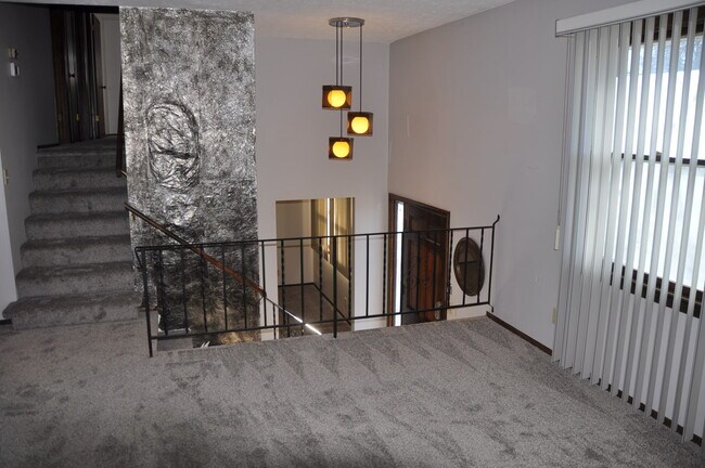 Building Photo - 2623 N 98th St