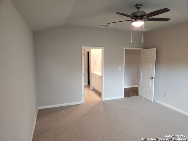 Building Photo - Scenic Crest off Boerne Stage Rd