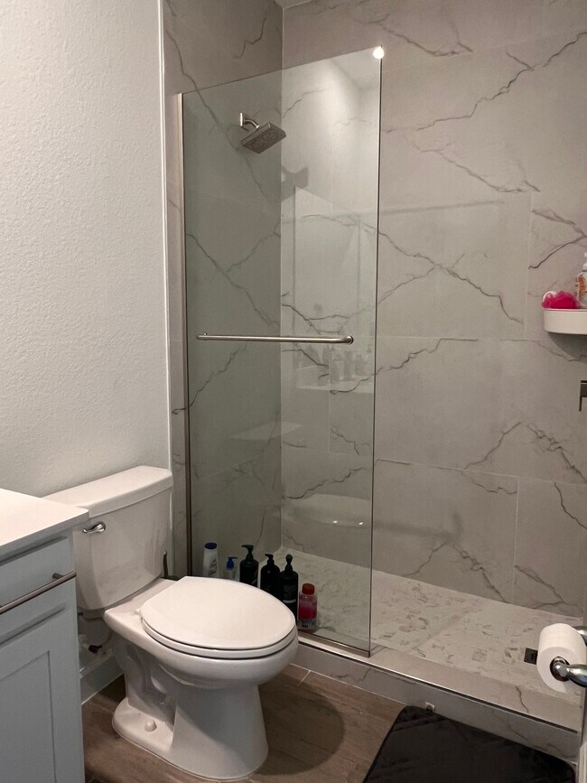 Building Photo - 15042 White Pearl Rd