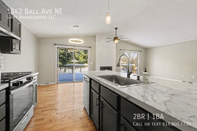 Building Photo - 1342 Ball Ave NE