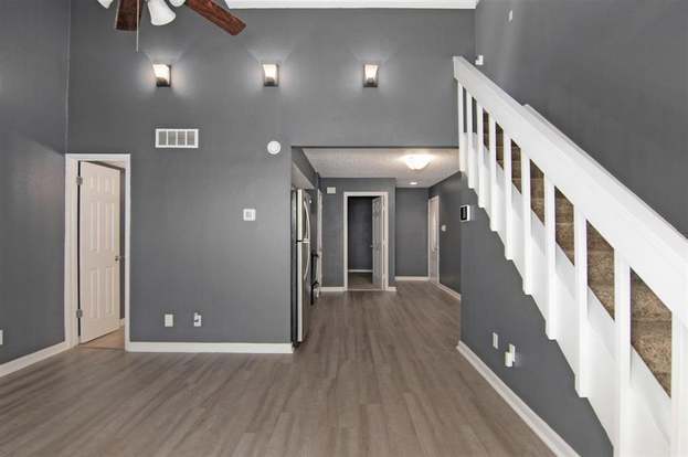 Building Photo - 12900 Walden Rd