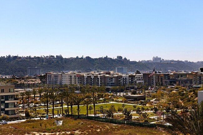 Building Photo - Stunning & Spacious - 3BD/2.5BA Townhome - Resort Style Living! Smart Home! Roof Deck w/ Expansiv...