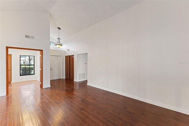 Building Photo - 7423 Elsworth Ct