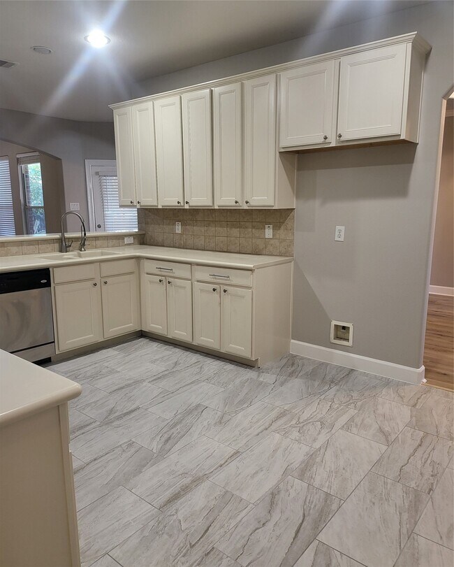 Building Photo - 606 Admiral Bay Ln