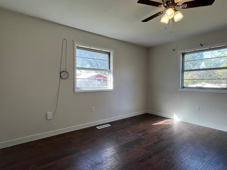 Bedroom 3 - 1618 E 3rd Ave