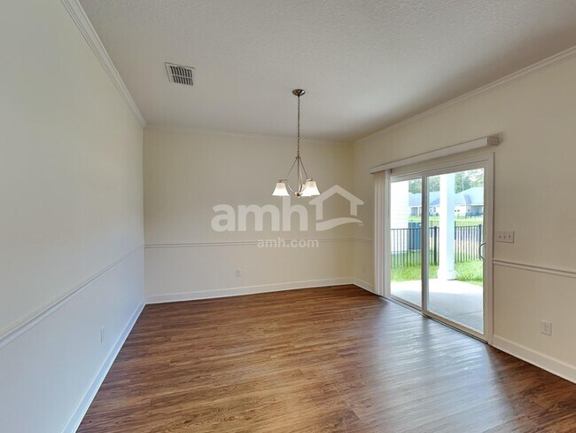 Building Photo - 3066 Creek Village Ln