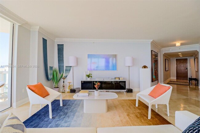 Building Photo - 6365 Collins Ave