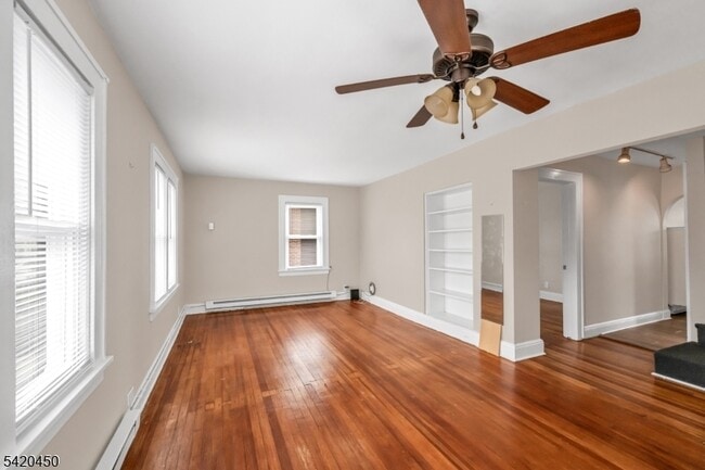 Building Photo - 36 Cortlandt Pl