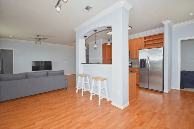 Building Photo - 1711 Old Spanish Trl