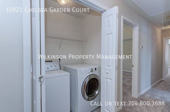 Building Photo - 10921 Chelsea Garden Ct