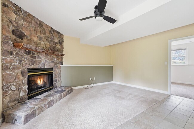 Building Photo - Experience a private retreat just beyond the city limits of Winchester where scenic beauty and re...
