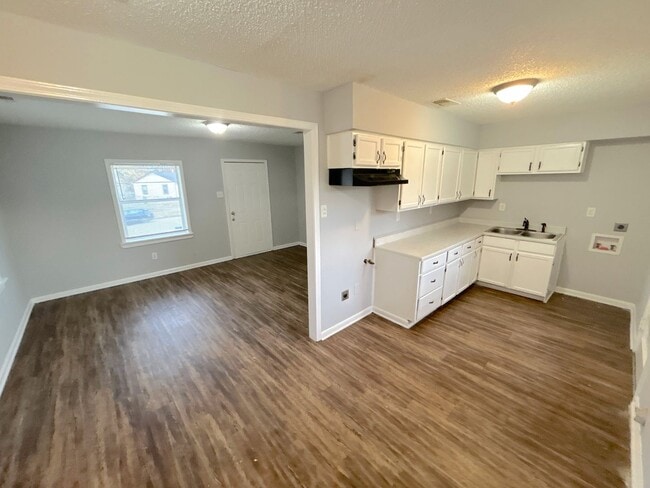 Building Photo - 3509 Brantley Rd