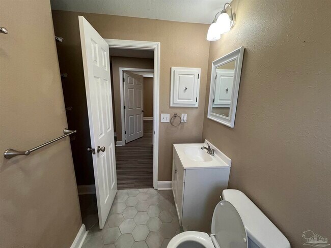 Building Photo - 4551 Teston Dr