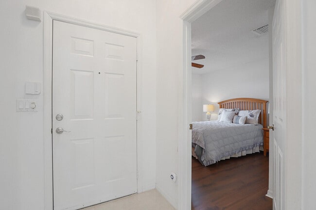 Building Photo - 5062 Toscana Trail