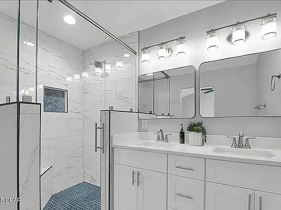 Building Photo - 104 Oleander Cir