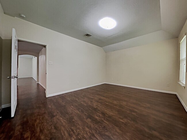 Building Photo - 21407 Palma Grove Way