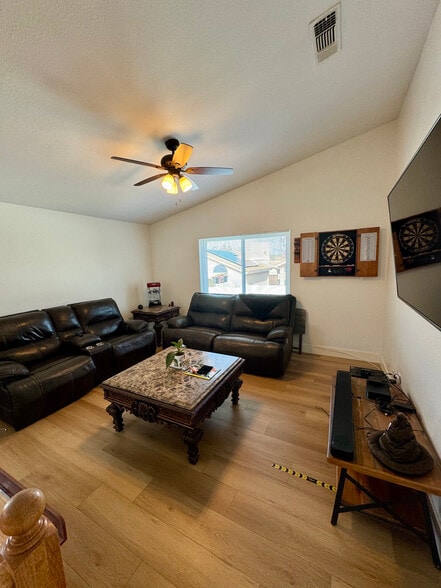 3 bedroom 2.5 bathroom Las Sendas Home For Rent Mesa Arizona - 3821 N Sawtooth Cir