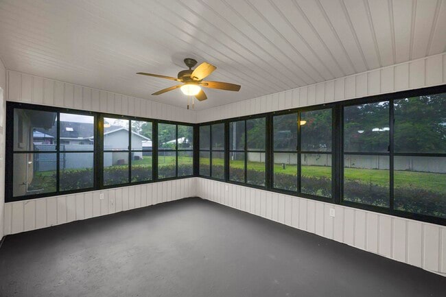 Building Photo - 800 Garland Ave