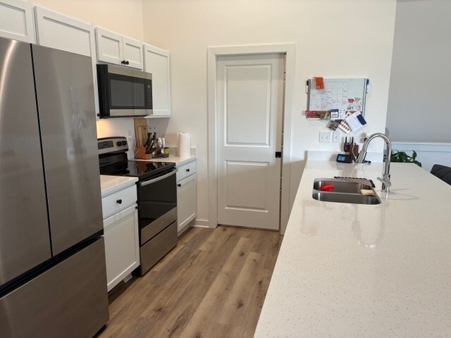 Building Photo - 5290 Pinecrest Ct N