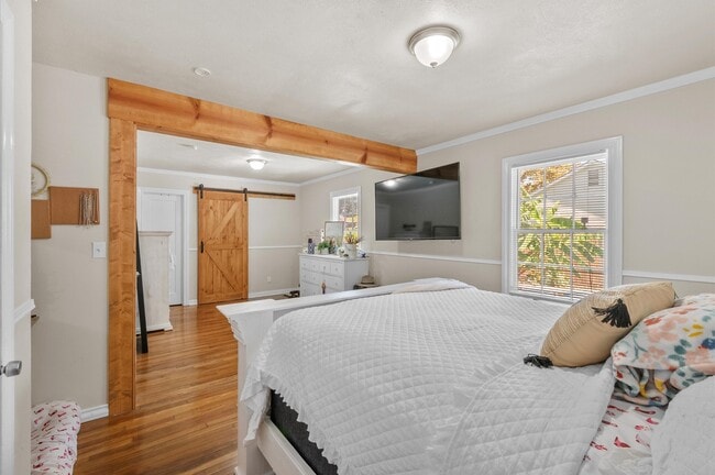 Building Photo - 1106 Oriole Ln