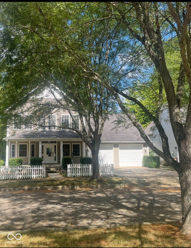 Building Photo - 5670 Honey Locust Dr