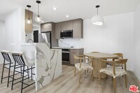 Building Photo - 911 Kings Rd