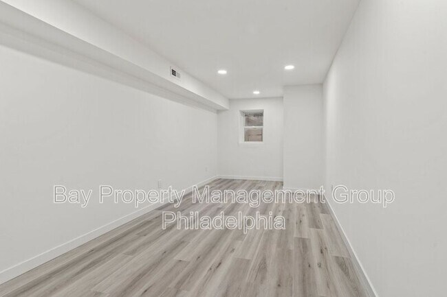 Building Photo - 1823 N Van Pelt St