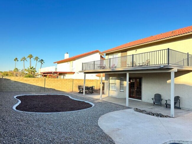 Building Photo - 946 N 59th St