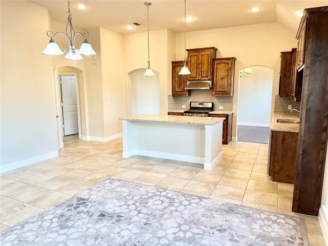 Building Photo - 1500 Grove Dr