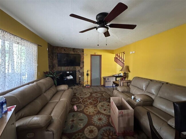 Building Photo - 6709 Wood Branch Dr