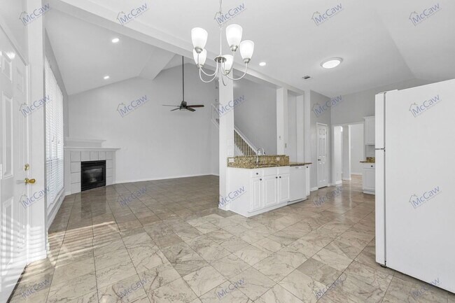 Building Photo - 1403 Marblecrest Dr