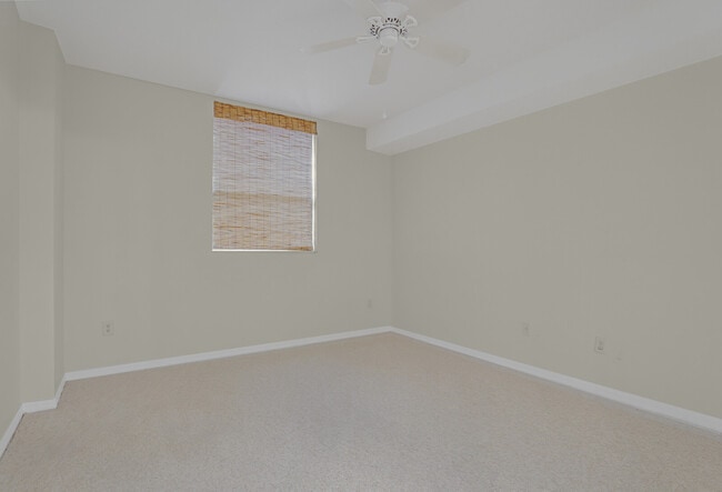 Building Photo - 600 S Dixie Hwy