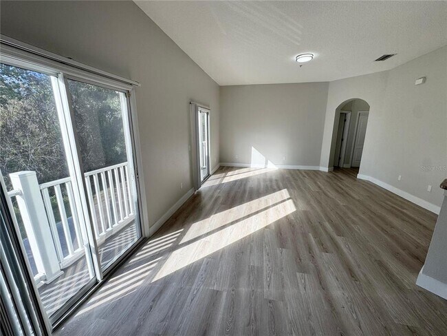 Building Photo - 10703 Yellow Tiger Lily Dr