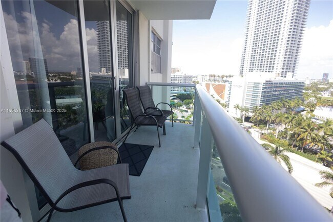 Primary Photo - 3901 S Ocean Dr