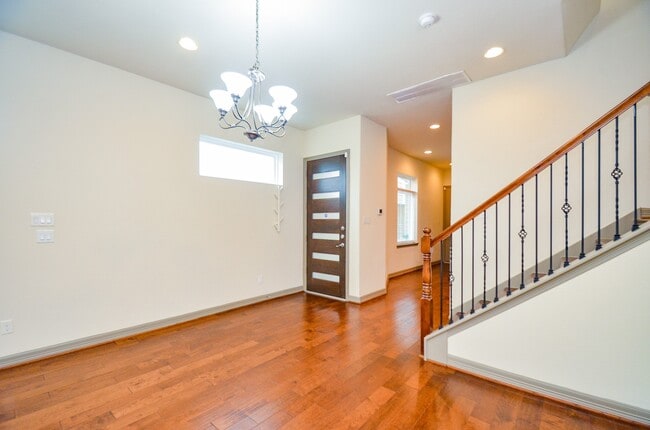 Building Photo - 5943 Kansas St