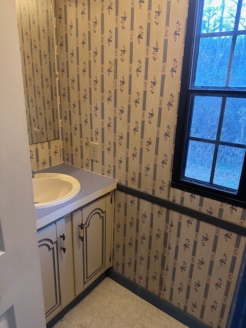 Building Photo - 2930 Pinecrest Dr