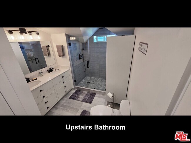 Building Photo - 4744 Haskell Ave