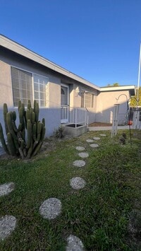Building Photo - Private 3BR/2BA Cottage Retreat- Detached Home w/Backyard, Washer & Dryer