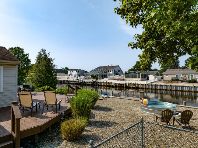 Building Photo - 771 Jane Dr