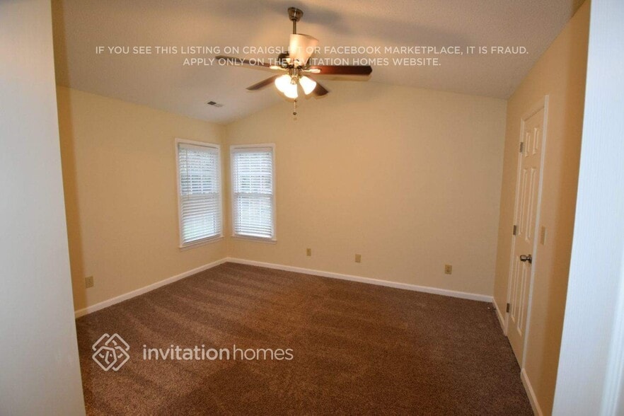 Building Photo - 4213 Hounds Run Dr