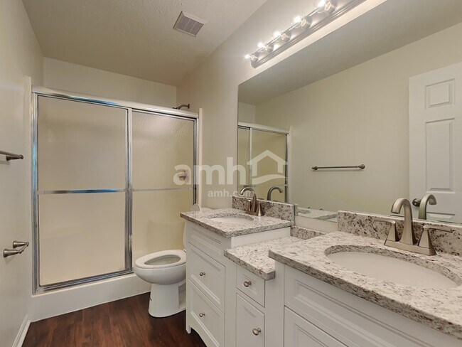 Building Photo - 1335 Wingate Dr