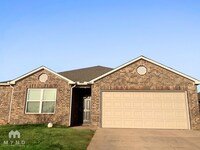 Building Photo - 4121 Umbria Rd