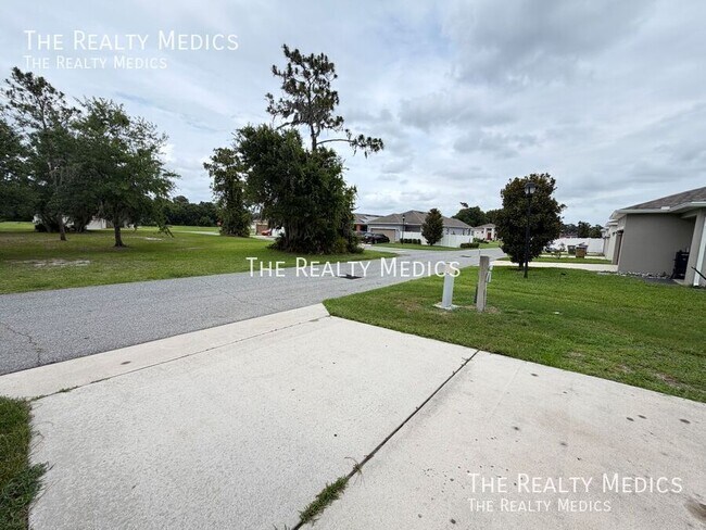 Building Photo - 2411 Grasmere View Pkwy N