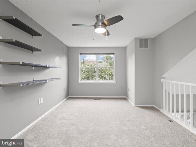 Building Photo - 7737 Inversham Dr