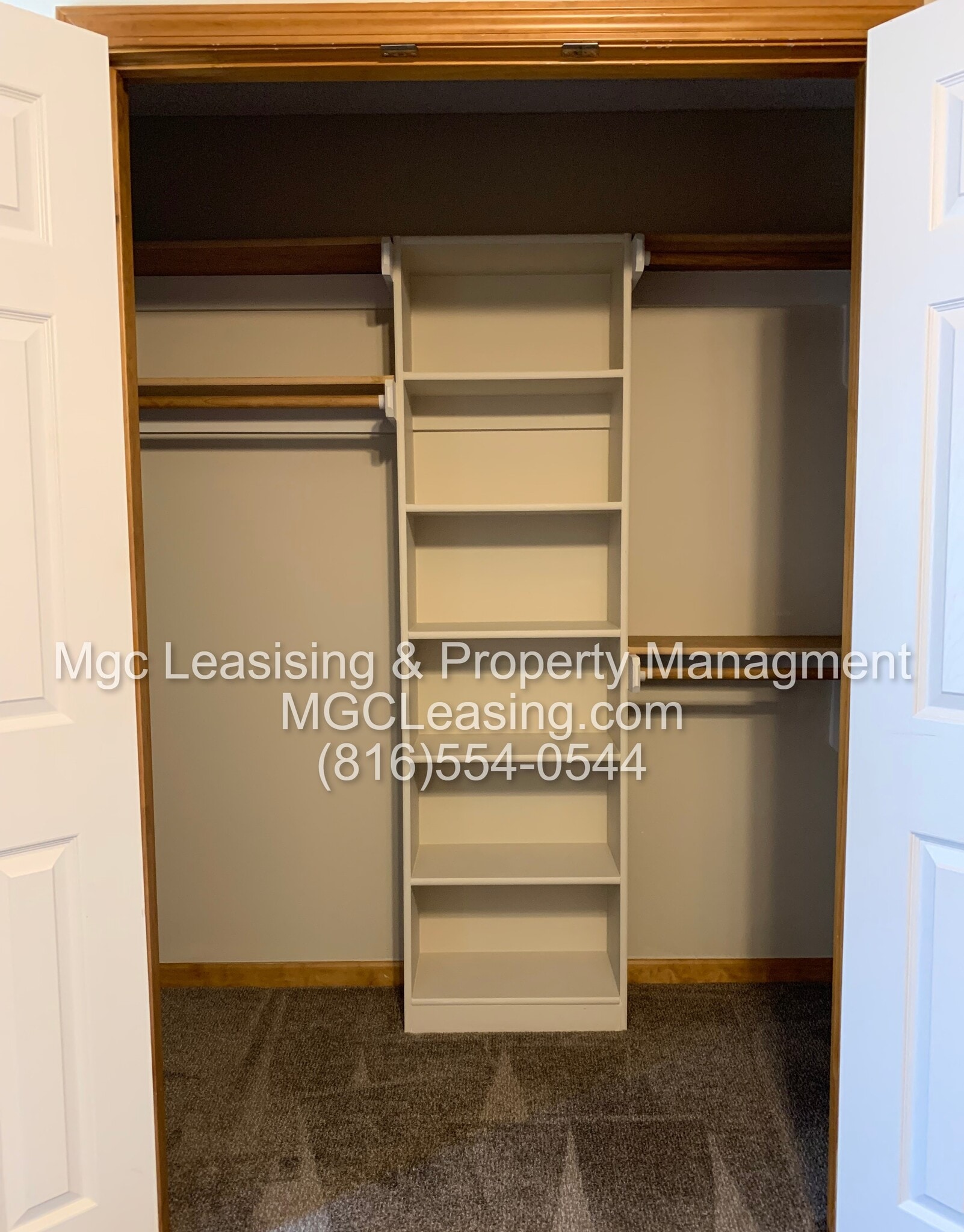 Building Photo - 1641 SW Highland Dr