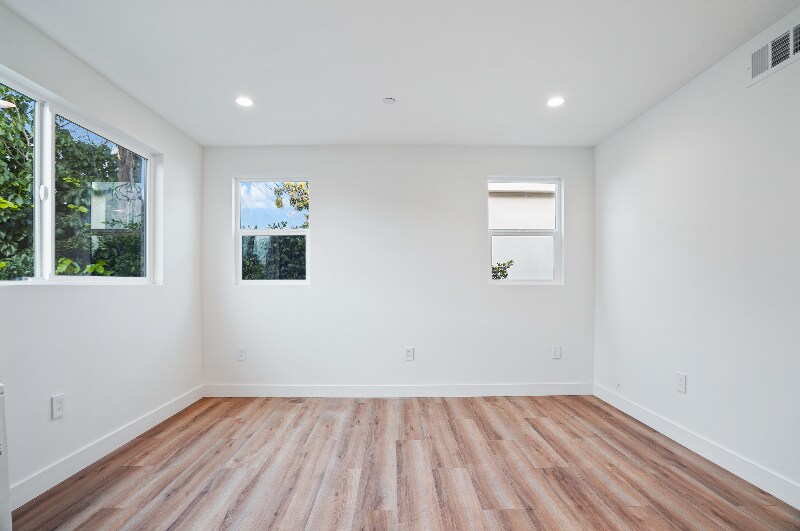 Building Photo - 5185 20th St
